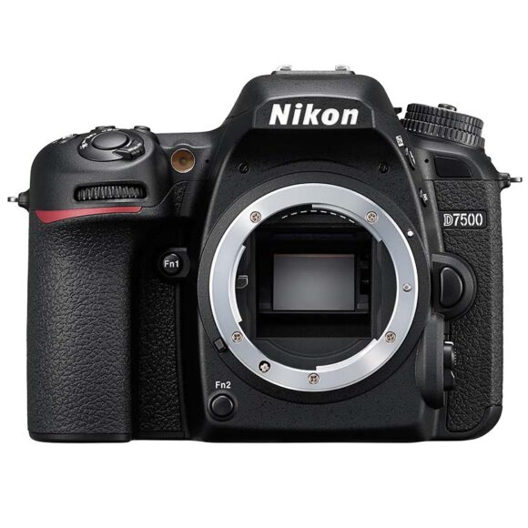 CUERPO NIKON D7500