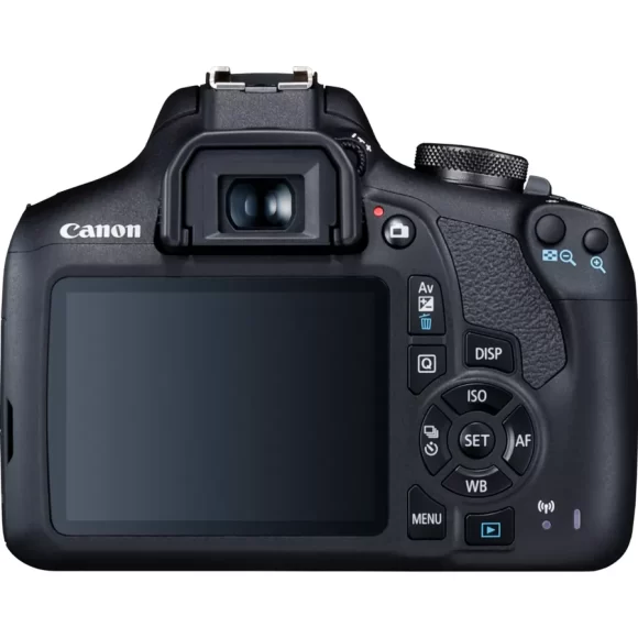 Canon EOS 2000D + Objetivo EF-S 18-135mm - Imagen 5