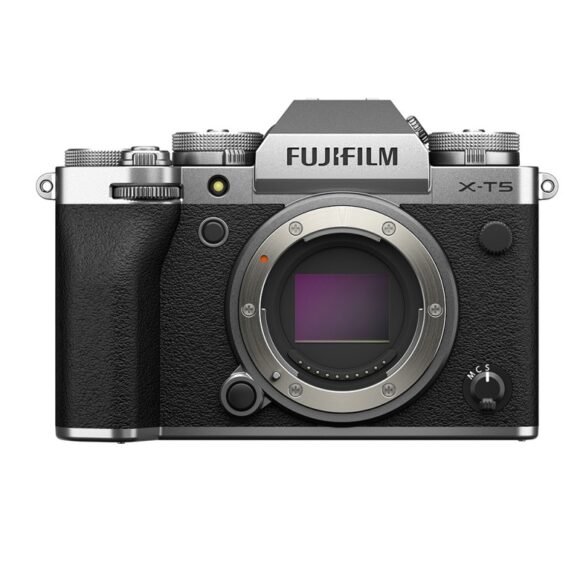 FUJIFILM X-T5 | PLATA