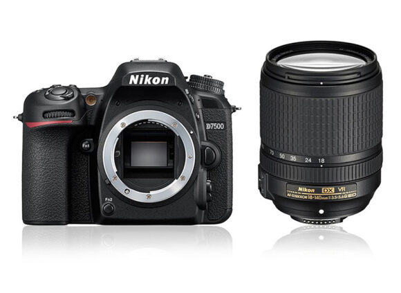 Cámara Nikon D7500 + Objetivo AF-S DX NIKKOR 18-140mm f/3.5-5.6G ED VR (Zero Shot)